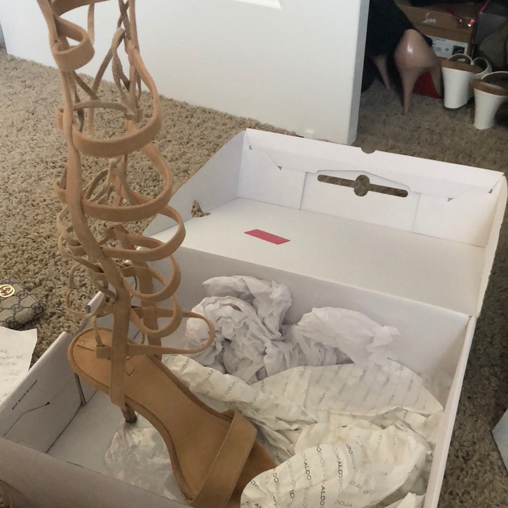 Aldo tie up heels nude suede